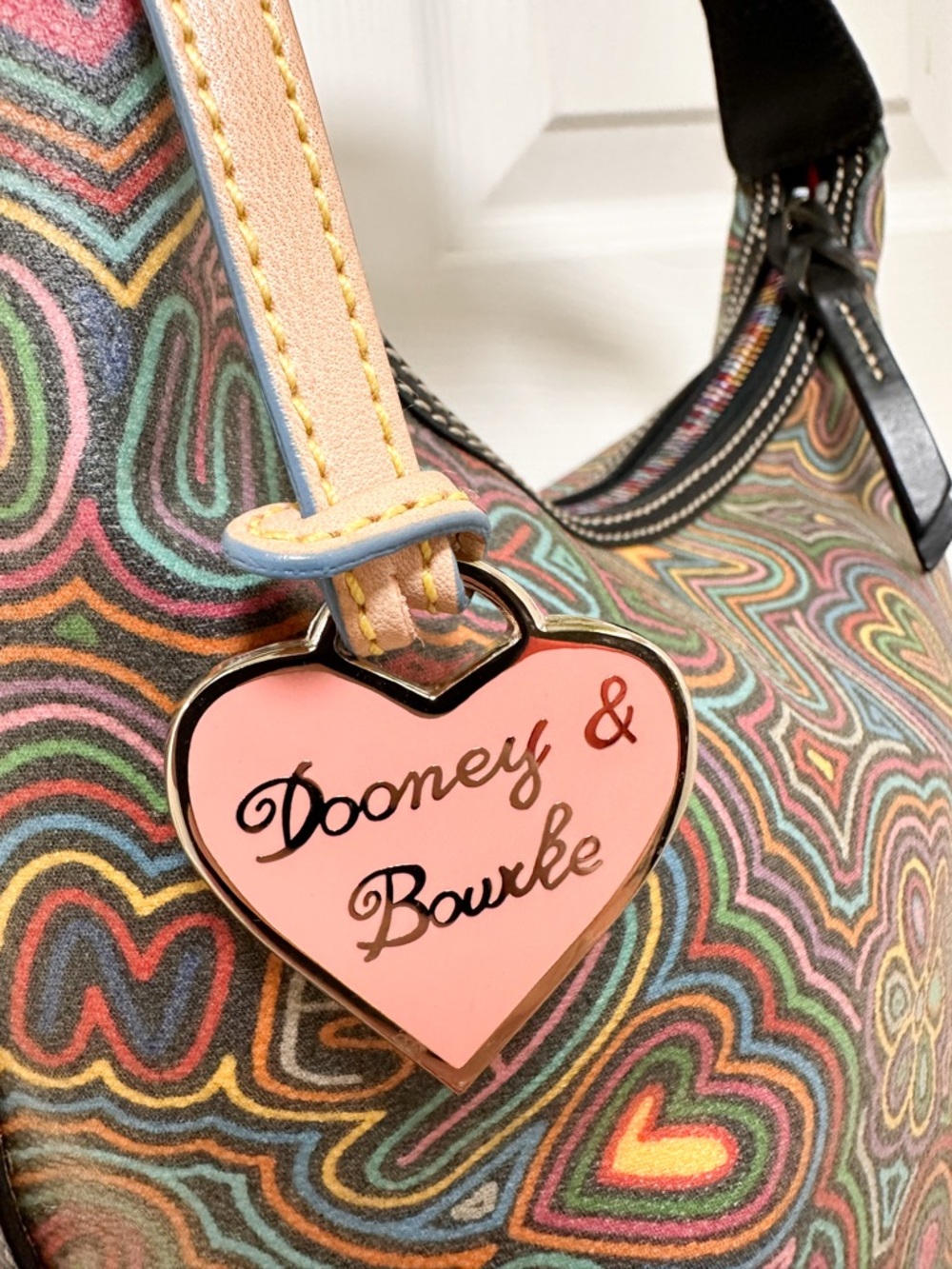 Dooney & Bourke Rainbow Graffiti Coated Canvas Hobo Shoulder Bag Vintage Y2K - Picture 10 of 13
